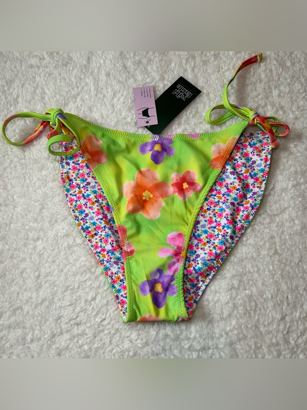 Wild Fable Women’s Reversible Low Rise Cheeky Medium NEW